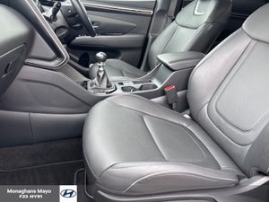 Hyundai Tucson EXECUTIVE PLUS 1.6 DIESEL 5DR - Image 4