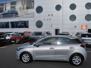 Hyundai i20 2017 - Image 2