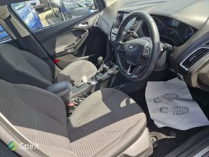 Ford Focus 1.0 Ecoboost 125PS Titanium - Image 4