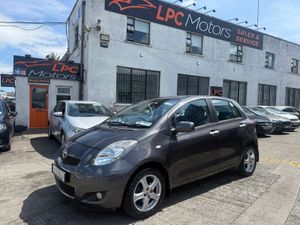 Toyota Yaris 2010 Automatic - Image 2