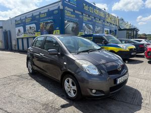 Toyota Yaris 2010 Automatic - Image 3