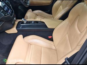Volvo XC90 T8  plug In Hybrid  Inscription  awd - Image 4