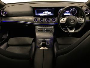Mercedes-Benz E-Class E220 D Cabrio AMG Line - Image 4