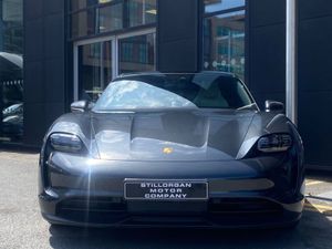 Porsche Taycan Sport Turismo - Image 2