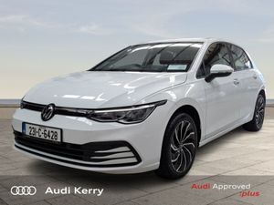Volkswagen Golf Life 1.0 TSI Mhev 110HP Auto - Image 3