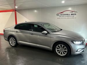 Volkswagen Passat BUSINESS 2.0 TDI MANUAL 6SPEED F - Image 4