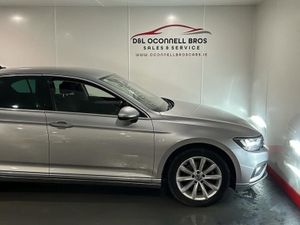Volkswagen Passat BUSINESS 2.0 TDI MANUAL 6SPEED F - Image 4