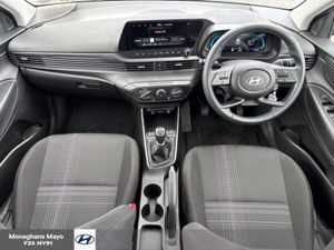 Hyundai i20 PETROL CLASSIC - Image 2