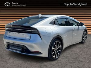 Toyota Prius FULL SPEC // LEATHER HEATED SEATS // - Image 2