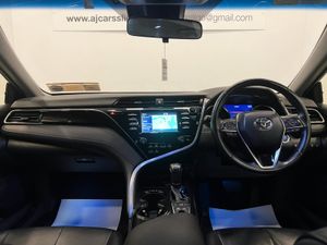 LOW MILES TOYOTA CAMRY SOL 2.5L HYBRID AUTO 2020 - Image 4
