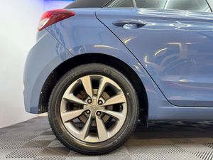 Hyundai i20 1.2 Deluxe. Low Mileage - Image 4