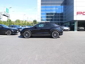 Porsche Macan 4 Electric - Image 3
