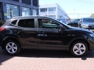 NISSAN QASHQAI 1.2i SV EDITION  5DR ESTATE // IMMA - Image 3
