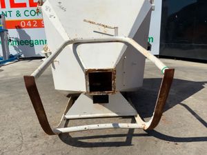 SECATOL 1500lts CONCRETE POURING SKIP.....3664 - Image 4