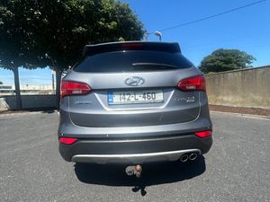 Hyundai Santa Fe 2014 - Image 3