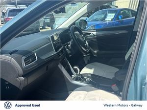 Volkswagen T-Roc 1.5 Tsi  style  Plus Spec 150 Bh - Image 4