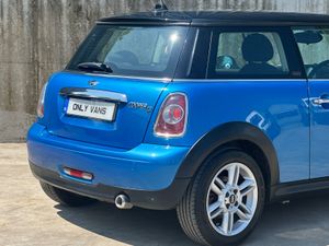 Mini Cooper 2011 fsh cheap tax - Image 4