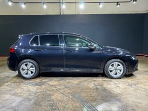 Volkswagen Golf 1.0 AUTOMATIC ETSI ACTIVE - Image 3
