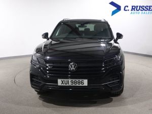 Volkswagen Touareg Diesel Estate - Image 2
