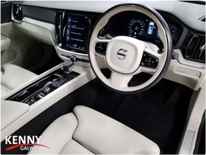 Volvo V60 Inscription T5 5DR Auto - Image 2