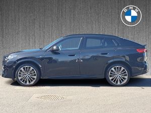 BMW iX2 Edrive20 M Sport - Image 4