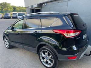 Ford Kuga 2.0 Tdci Titanium AWD 180PS TOP Spec  L - Image 4