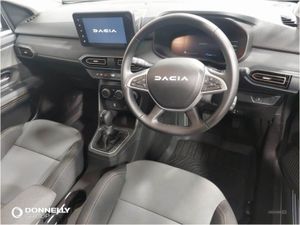 Dacia Jogger 1.6 HEV Extreme 5dr Auto - Image 4