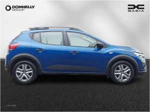 Dacia Sandero Stepway 1.0 TCe Essential 5dr - Image 3