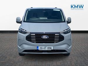 Ford Transit Custom 2.5 SWB Limited Automatic Phe - Image 3