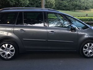 Citroen C4 Grand Picasso 7 Seater Deluxe Edition - Image 4