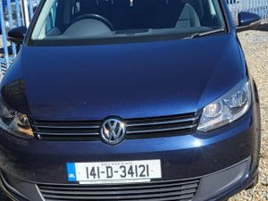 AUTOMATIC Volkswagen Touran 2014 - Image 2