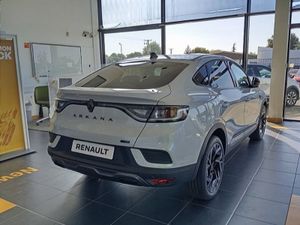 Renault Arkana E-tech Hybrid 145 Auto Esprit Alpi - Image 2