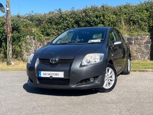 Toyota Auris 1.4 VVT-i Luna - Image 2