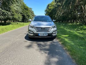 Hyundai Santa Fe 2013 4X4 Diesel - Image 2