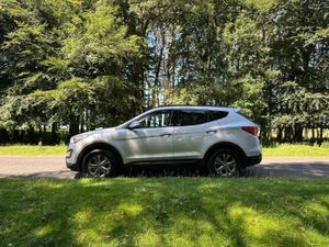 Hyundai Santa Fe 2013 4X4 Diesel - Image 4