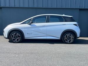 BYD DOLPHIN Comfort 60.5kwh - Image 4