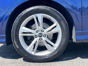 Audi Q3 S Line 35 TDI S-A - Image 4