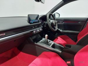Honda Civic 2.0 Vtec Turbo Type R 5dr - Image 2