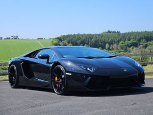 Lamborghini Aventador 2014 - Image 2