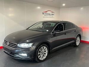Volkswagen Passat BUSINESS 2.0 TDI MANUAL 6SPEED F - Image 4