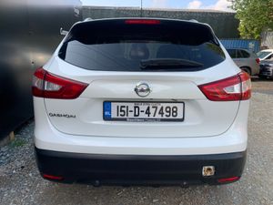 NISSAN QASHQAI 1.2 XE 5DR - Image 4