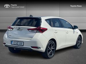 Toyota Auris AURIS HYBRID LUNA SPORT - Image 2