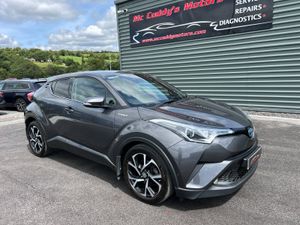 2018 (182) Toyota CH-R Design 1.8 CVT Hybrid - Image 2