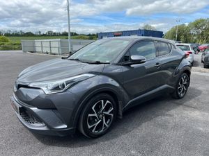 2018 (182) Toyota CH-R Design 1.8 CVT Hybrid - Image 4
