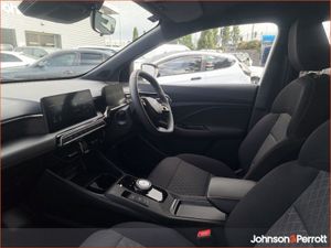 MG MG3 Excite Hybrid Like New - Image 4