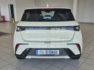 BYD DOLPHIN 60kwh 204PS Comfort ( 4 000 Savings) - Image 4
