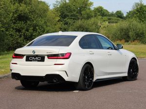 2021 BMW 3-Series 330E M Sport - High Spec - Image 3