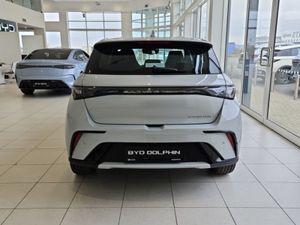 BYD DOLPHIN Comfort 60.4kwh 427km Heat Pump Inclu - Image 4