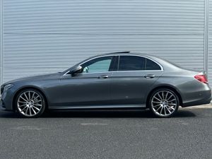 Mercedes-Benz E220d AMG Premium+ - Image 4