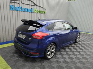 2016 Ford Focus ST2 2.0D TDCi 180hp - Image 3